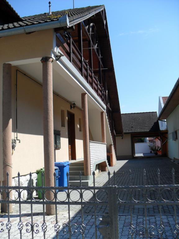 Oazis Apartman Harkány Extérieur photo